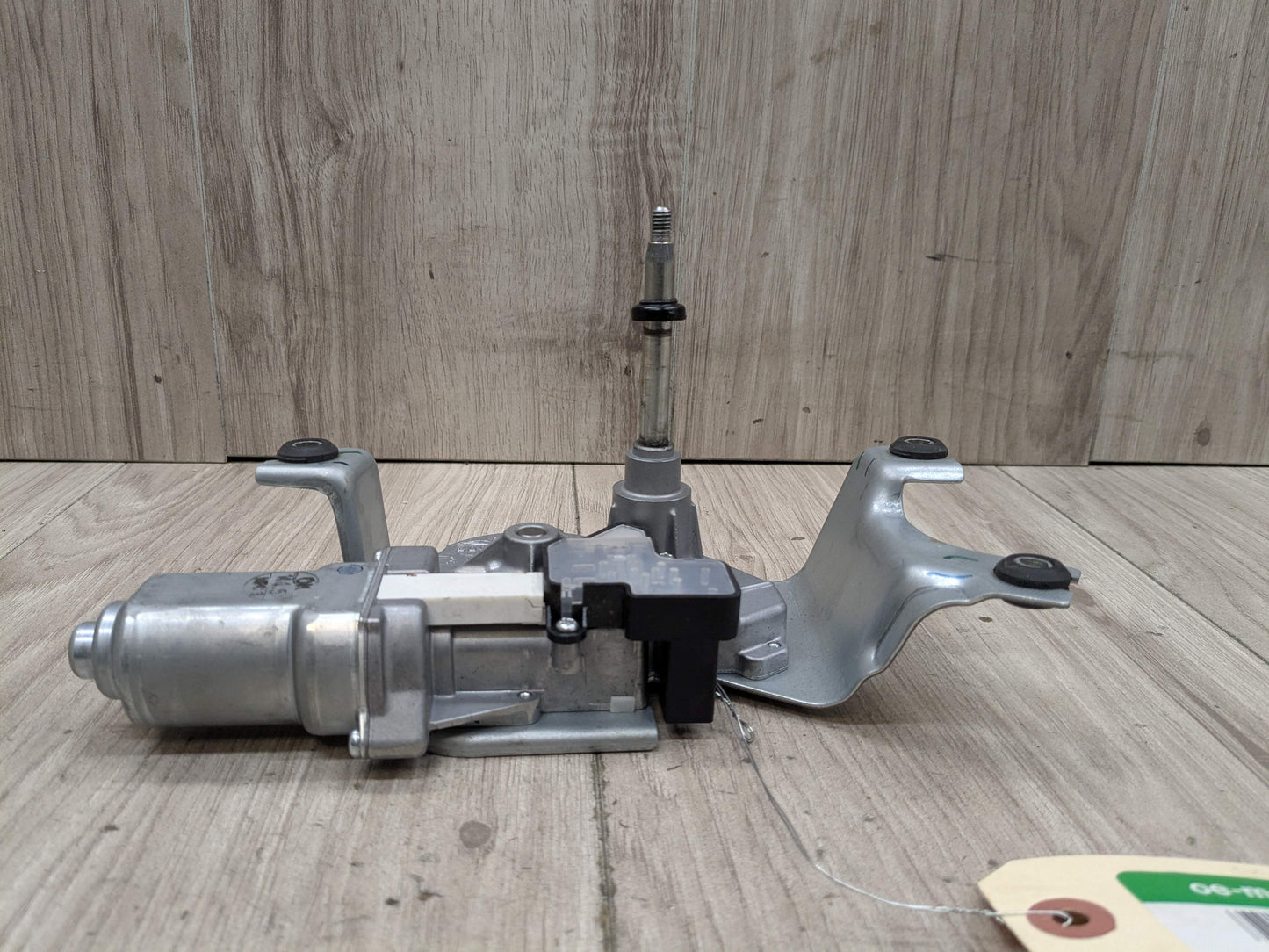 14-18 OEM BMW F15 F85 X5 Rear Tailgate Liftgate Windshield Window Wiper Motor