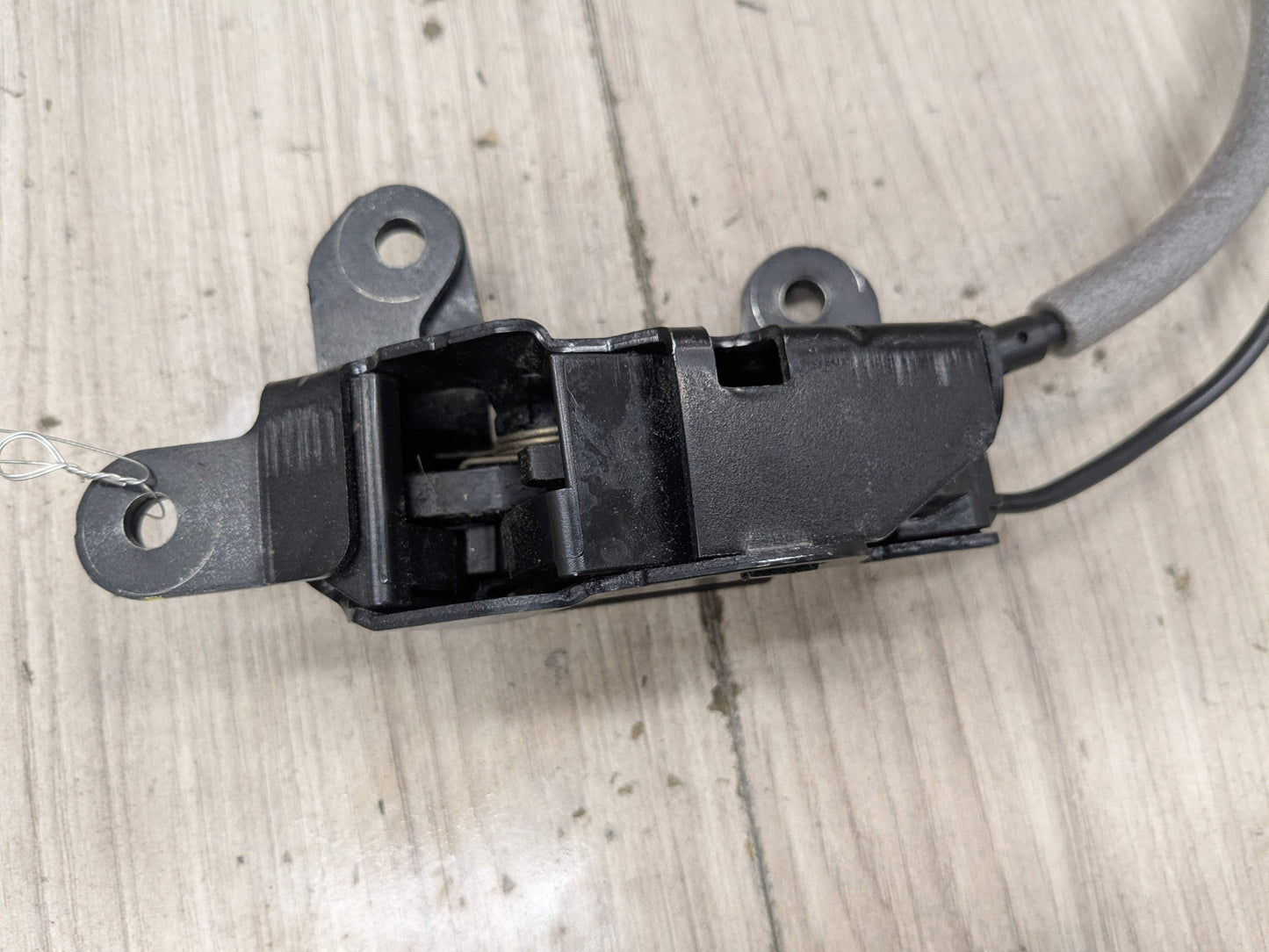 14-18 OEM BMW F15 F85 X5 Trunk Liftgate Tailgate Power Lock Latch Actuator