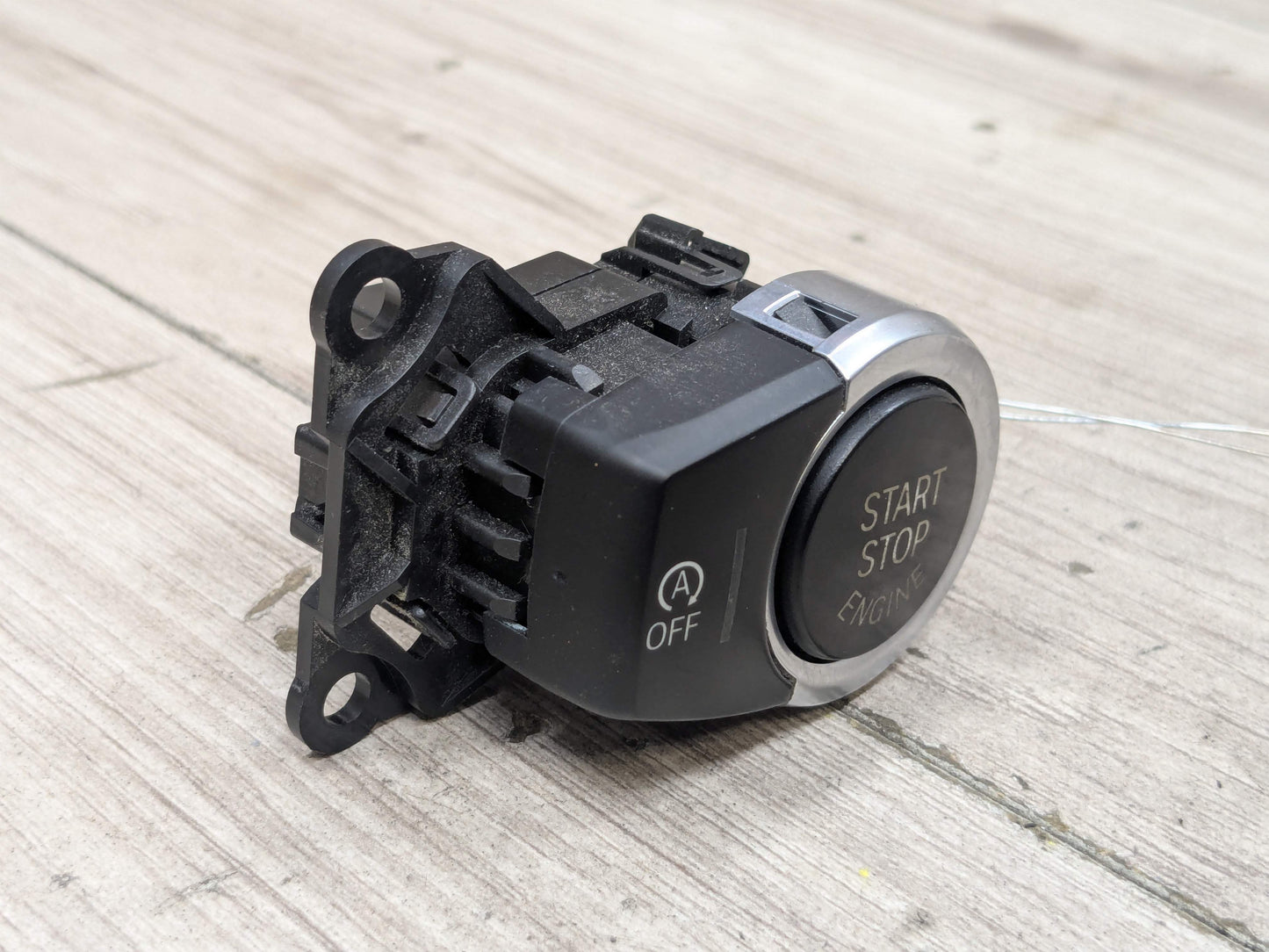 14-19 OEM BMW F15 F16 F85 F86 X5 Engine Ignition Auto Start Stop Switch Button