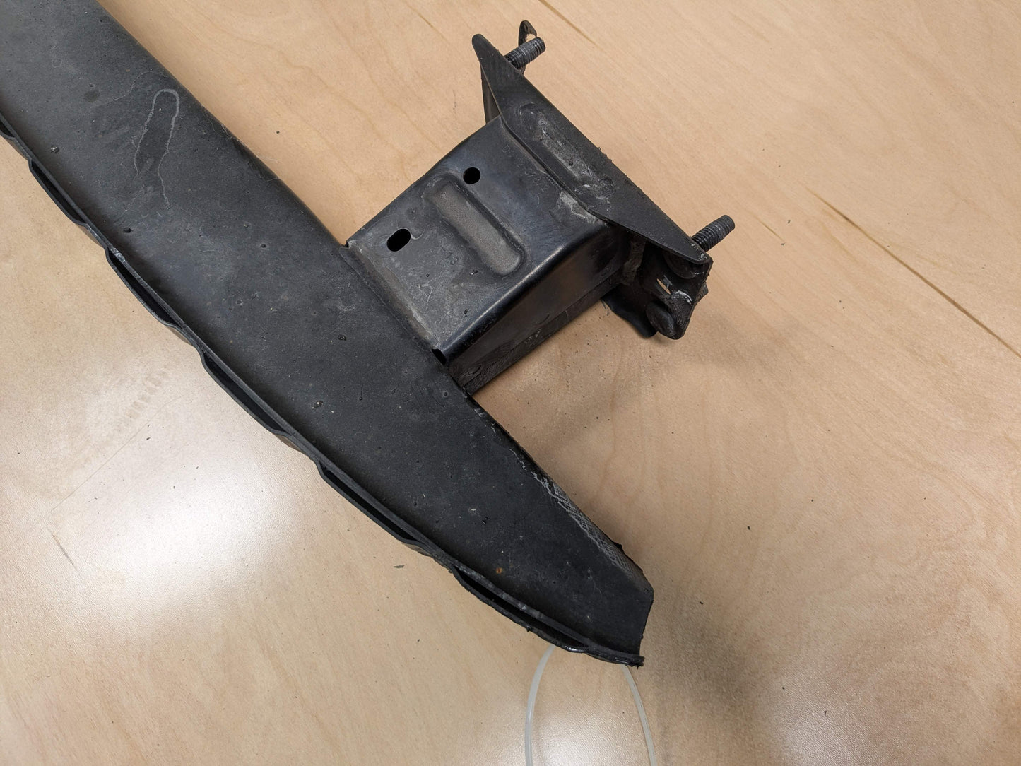 OEM Mercedes W212 E350 E550 Rear Bumper Reinforcement Rebar Carrier Impact Bar