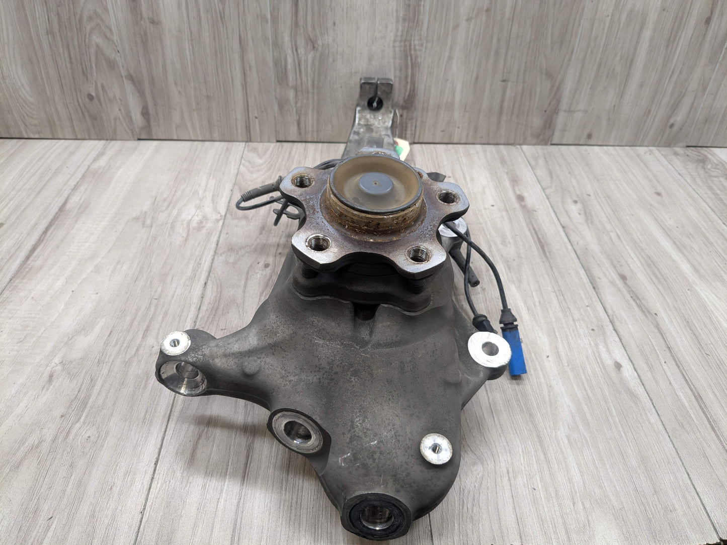 OEM BMW G11 G12 740 750 RWD Front Left Driver Wheel Hub Bearing Spindle Knuckle
