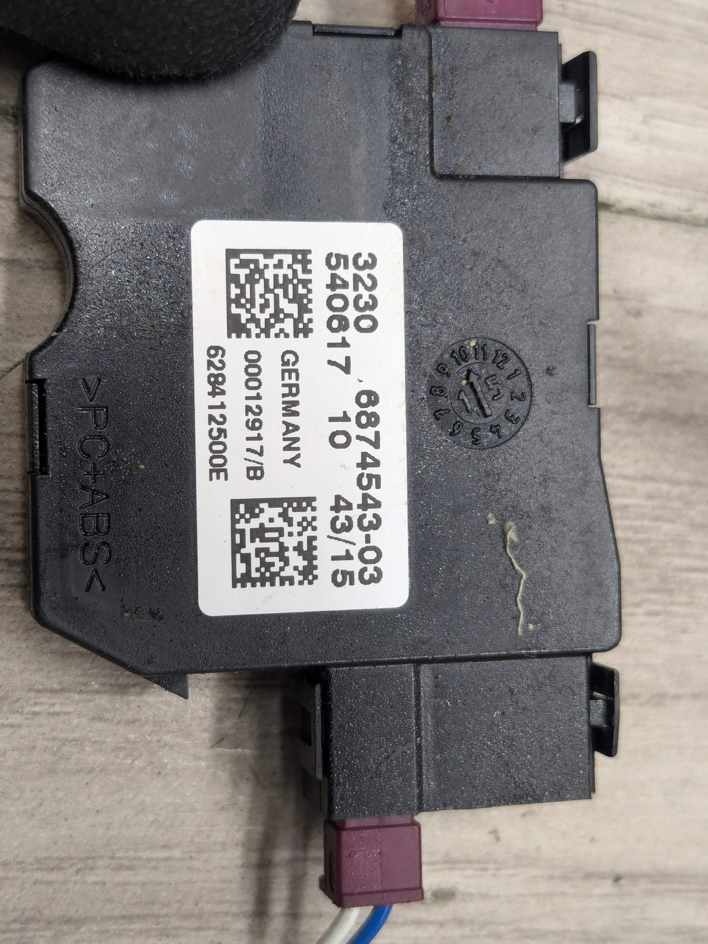 16-19 OEM BMW G11 G12 740 750 Steering Wheel Electronics Control Module Unit