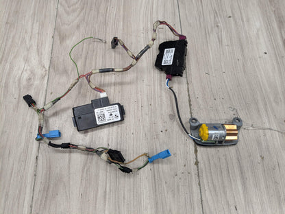 16-19 OEM BMW G11 G12 740 750 Steering Wheel Electronics Control Module Unit
