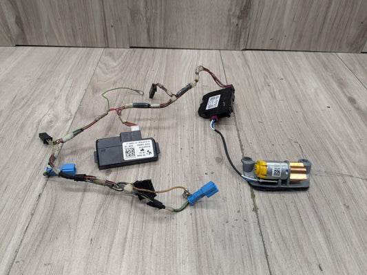16-19 OEM BMW G11 G12 740 750 Steering Wheel Electronics Control Module Unit