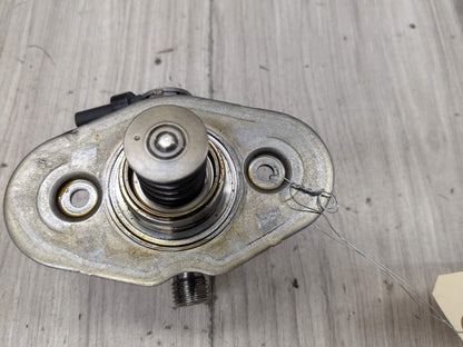 16-20 OEM BMW G11 G12 750 G30 M550 Engine N63R HPFP High Pressure Fuel Pump 5-8