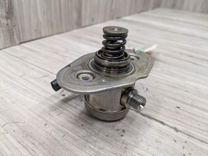 16-20 OEM BMW G11 G12 750 G30 M550 Engine N63R HPFP High Pressure Fuel Pump 5-8