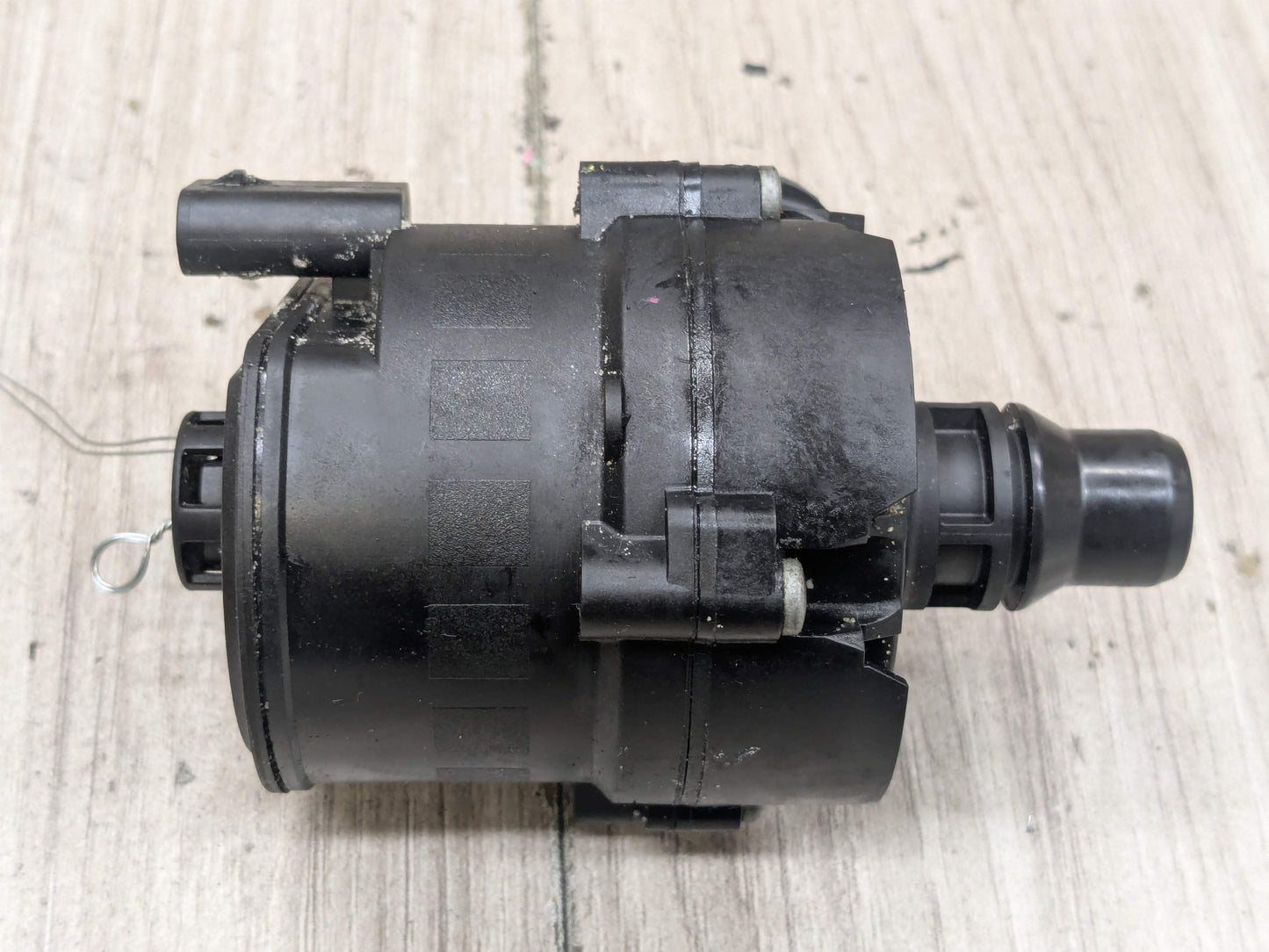 OEM BMW F90 F93 G11 G12 G16 G30 M5 Engine Electric Auxiliary Water Coolant Pump