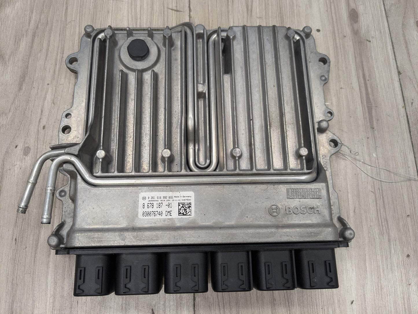 16-19 OEM BMW G11 G12 G30 M550 750 Engine N63 DME ECU Control Module Computer