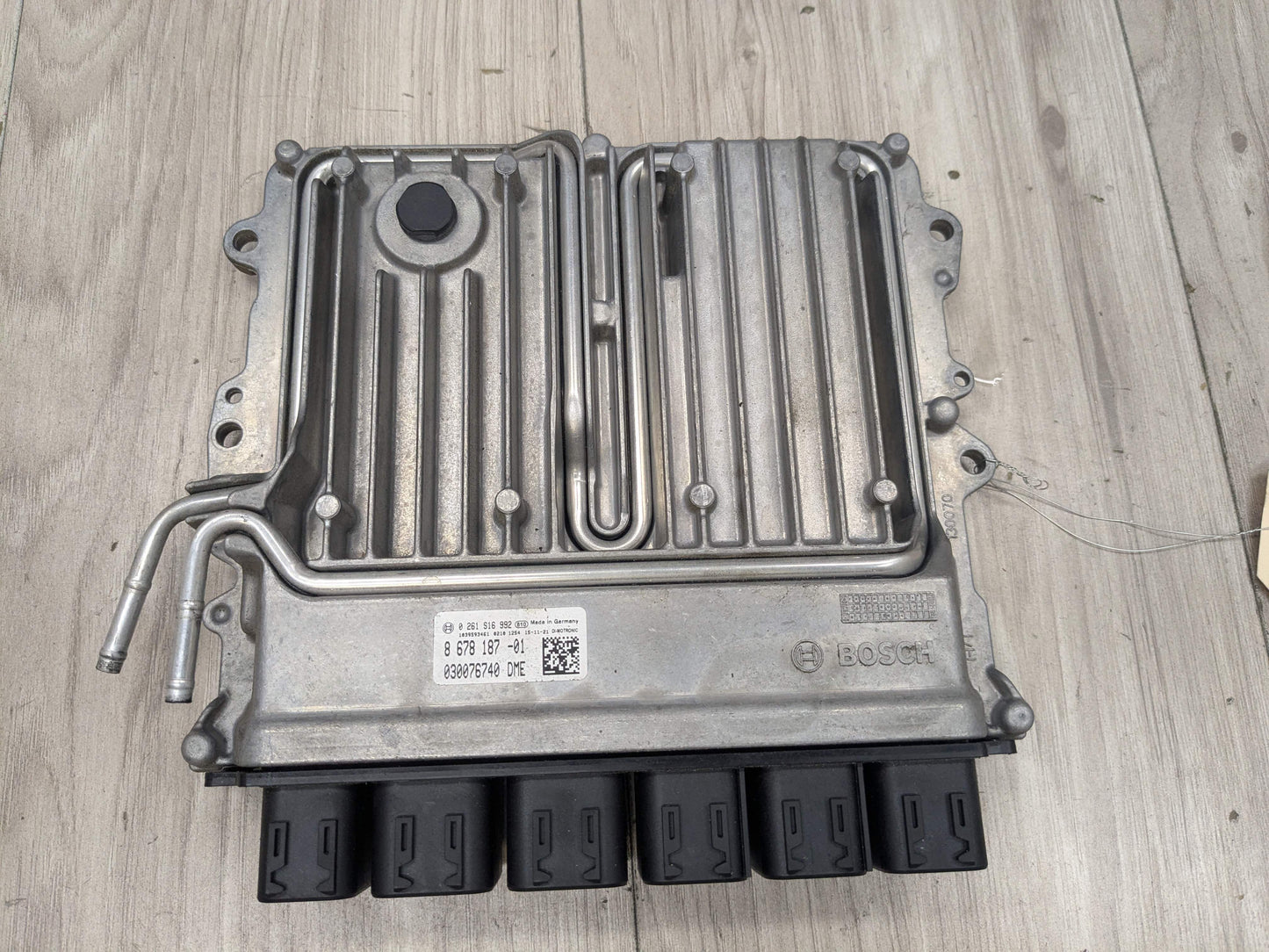 16-19 OEM BMW G11 G12 G30 M550 750 Engine N63 DME ECU Control Module Computer