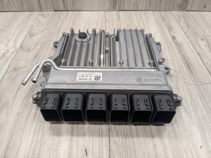 16-19 OEM BMW G11 G12 G30 M550 750 Engine N63 DME ECU Control Module Computer