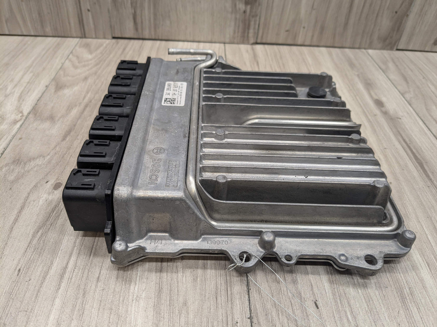 16-19 OEM BMW G11 G12 G30 M550 750 Engine N63 DME ECU Control Module Computer
