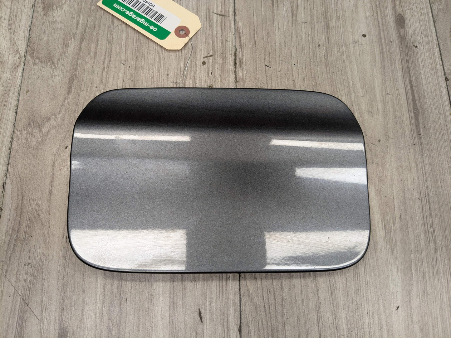 16-22 OEM BMW G12 740 750 Rear Fuel Gas Tank Flap Filler Lid Cover Cap Gray C26