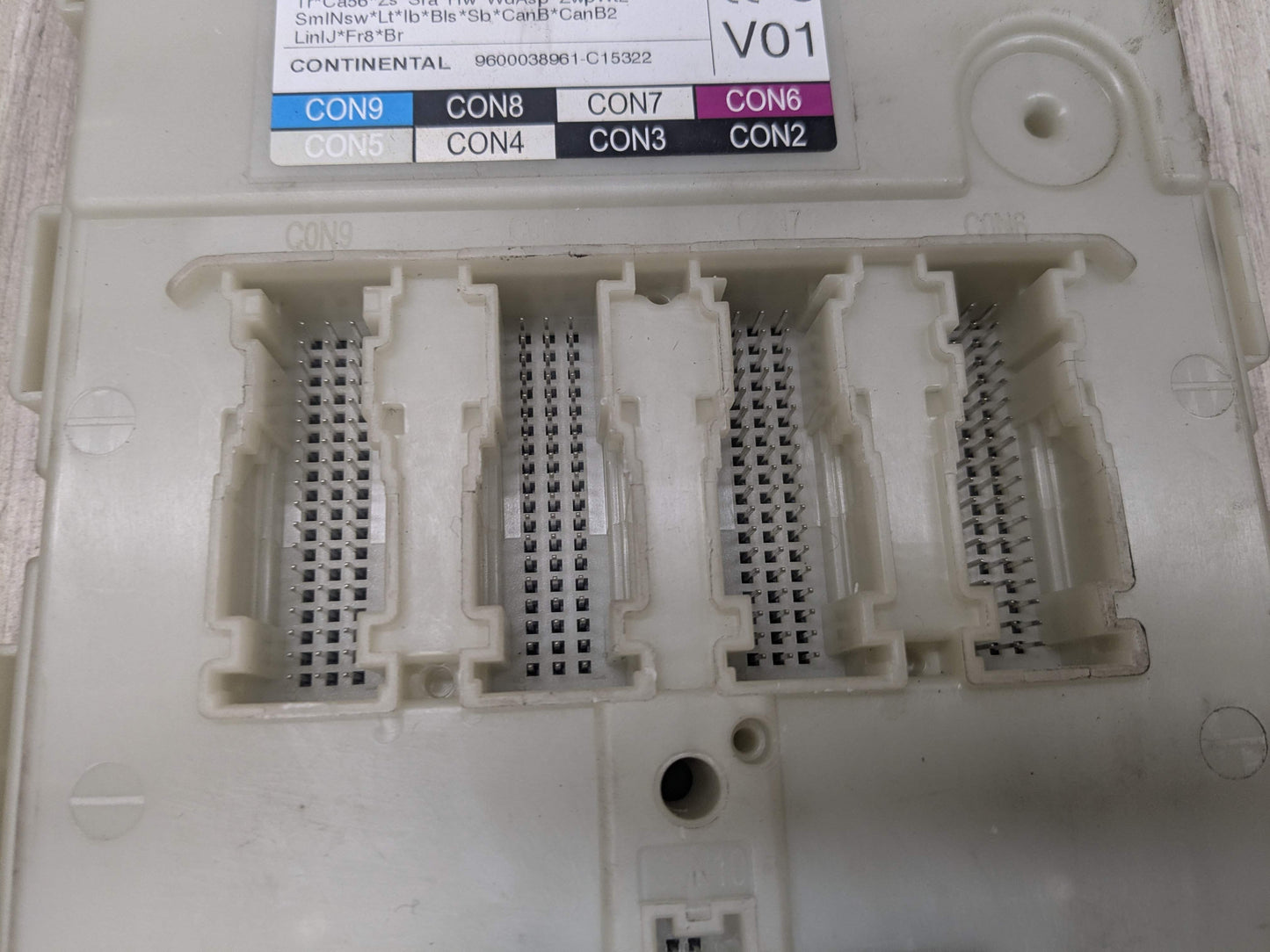 OEM BMW F90 F97 G01 G12 G30 BDC Body Domain Control Control Module Unit w/ Key