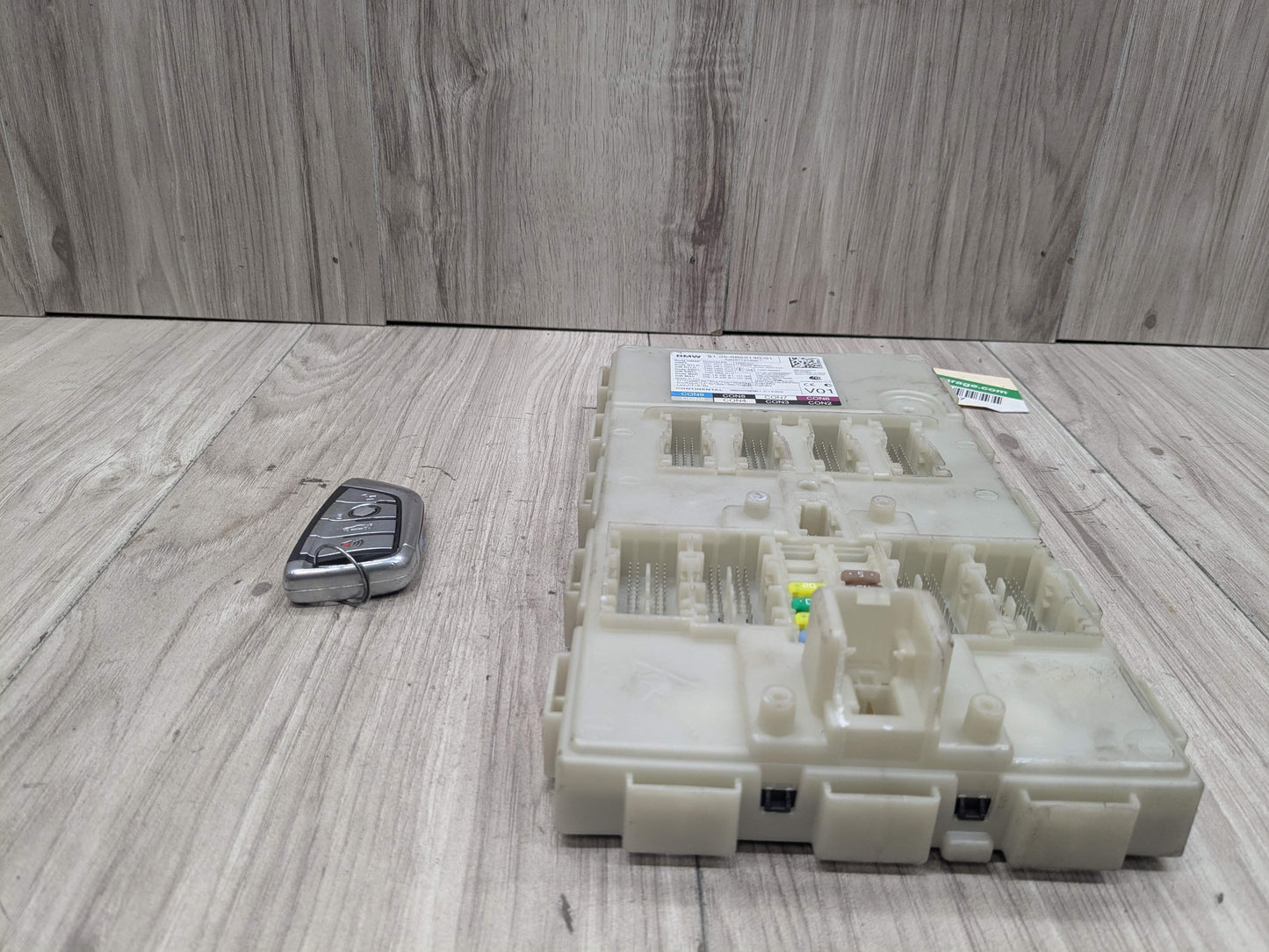 OEM BMW F90 F97 G01 G12 G30 BDC Body Domain Control Control Module Unit w/ Key