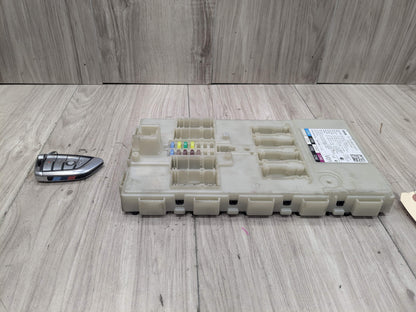OEM BMW F90 F97 G01 G12 G30 BDC Body Domain Control Control Module Unit w/ Key