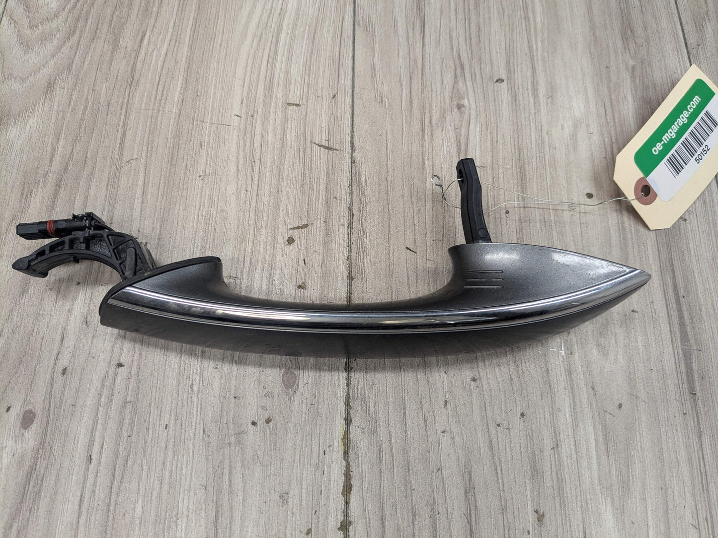 16-19 OEM BMW G11 G12 740 750 COMFORT ACCESS Rear Left Door Handle Gray