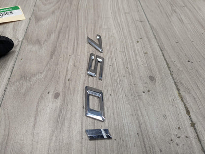 16-22 OEM BMW G11 G12 750i Front Fender  750i Badge Emblem