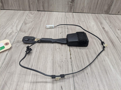 OEM BMW F90 G11 G12 G30 530 540 M550 750 M5 Front Left or Right Seatbelt Buckle