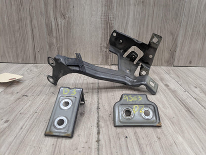 16-19 OEM BMW G11 G12 740 750 Front Left Driver Fender Wing Holder Bracket SET