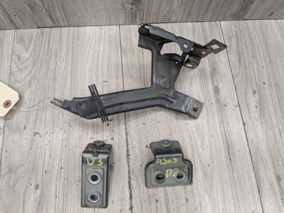 16-19 OEM BMW G11 G12 740 750 Front Left Driver Fender Wing Holder Bracket SET