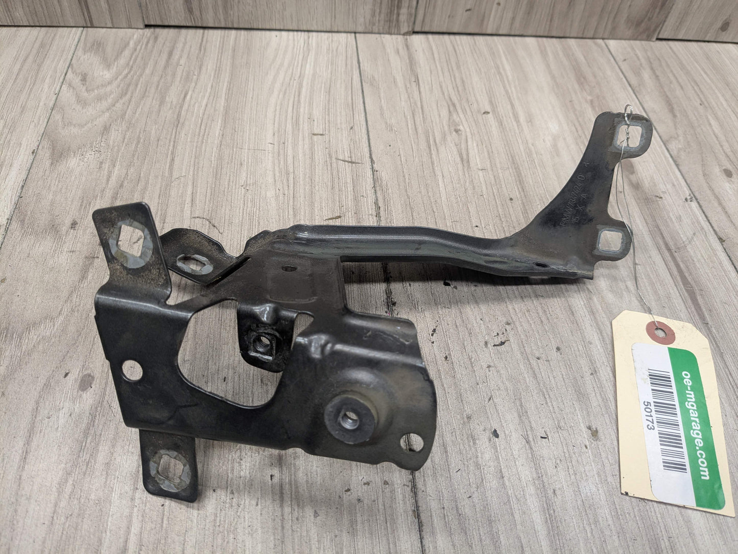 16-19 OEM BMW G11 G12 750 Front Right Passenger Fender Wing Holder Bracket SET