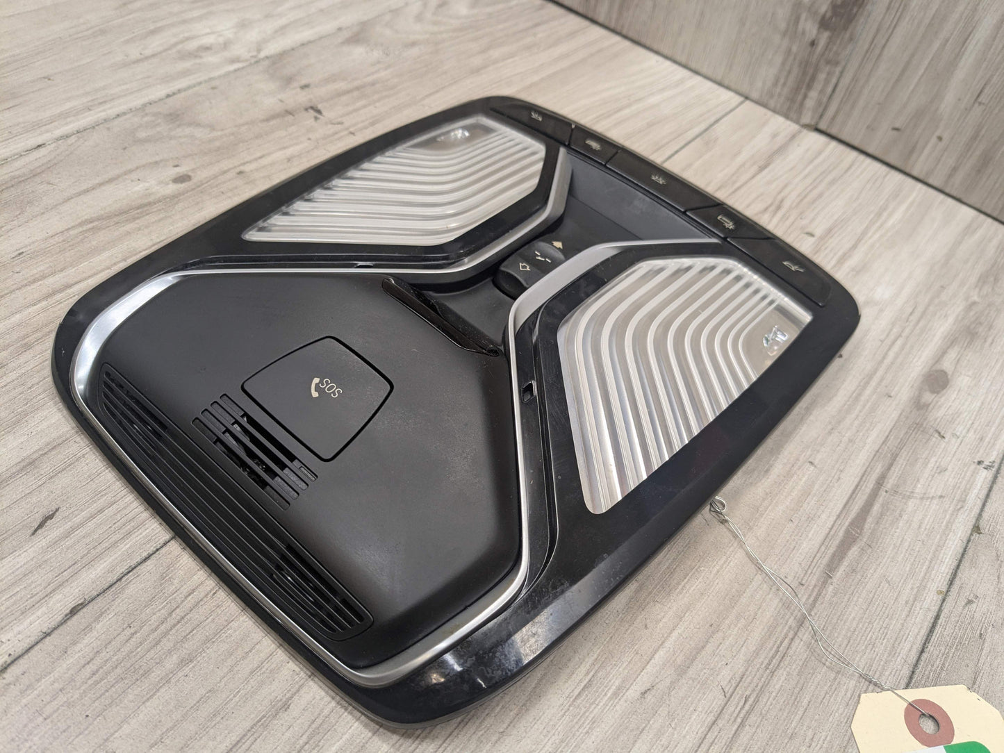 16-19 OEM BMW G12 740 750 M760 B7 Headliner Dome Light Sunroof Control Module