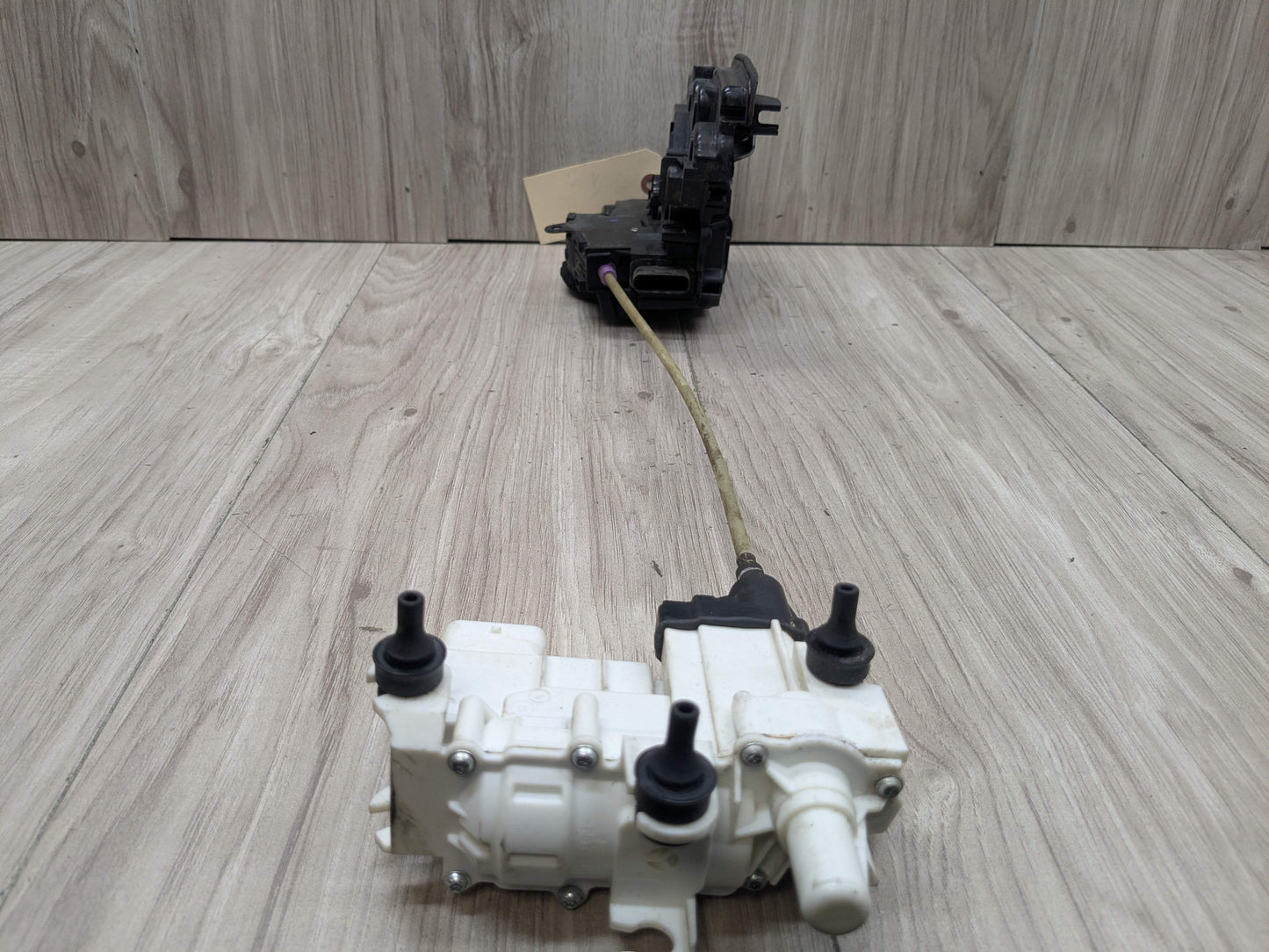 OEM BMW G12 740 750 B7 REAR RIGHT PASSENGER Door Lock Latch Actuator SOFT CLOSE