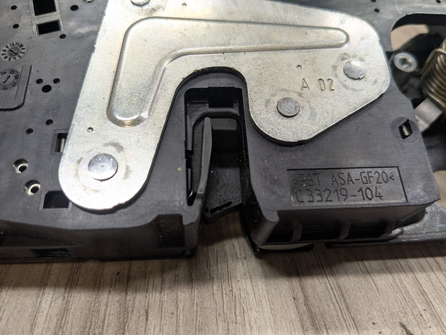 16-22 OEM BMW G11 G12 740 750 M760 Trunk Lid Power Lock Drive Actuator