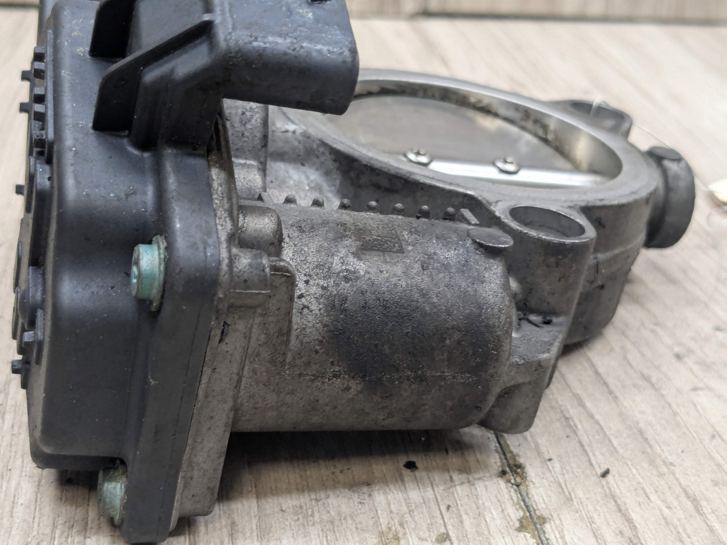 OEM BMW F39 F44 F48 F90 G05 G12 750 G30 M550 M8 Engine B46 N63 S63 Throttle Body