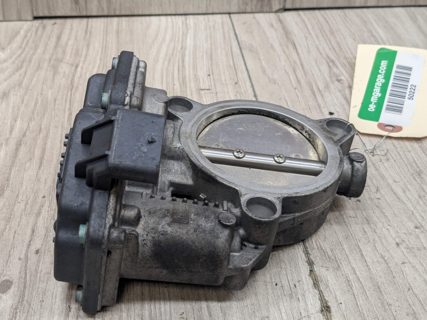 OEM BMW F39 F44 F48 F90 G05 G12 750 G30 M550 M8 Engine B46 N63 S63 Throttle Body