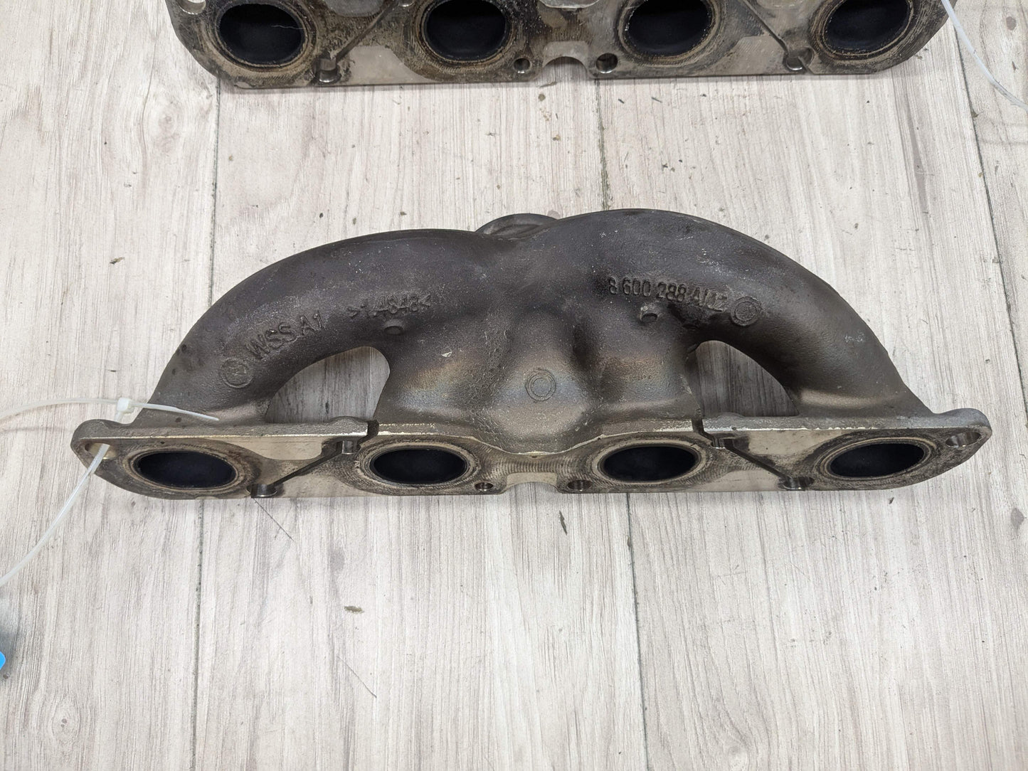 OEM BMW G11 G12 G30 Engine N63R V8 4.4L Twin Turbo Exhaust Manifold Headers SET