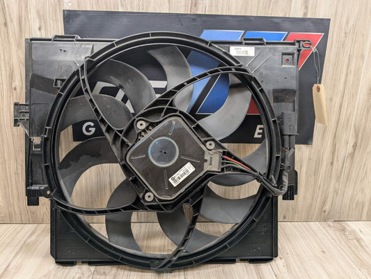 OEM BMW F22 F23 F30 228 320 428 N20 Electric Radiator Cooling Fan w/ Shroud 400W