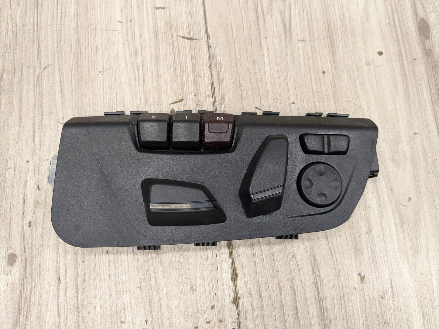OEM BMW F22 F30 F32 F36 F82Front Left Driver Seat Adjust Control Memory Switch