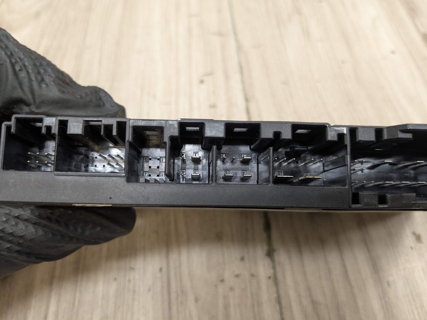 OEM BMW F15 F22 F30 F32 F36 F80 F82 Left Driver Seat Control Module HEATED