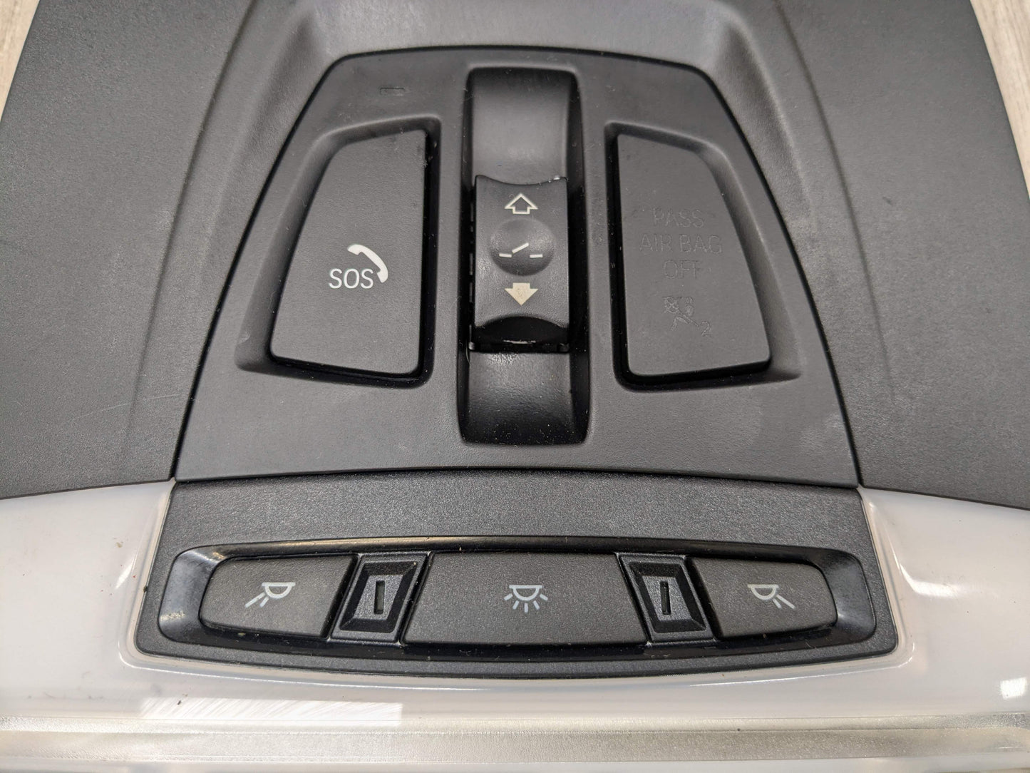 OEM BMW F22 F30 F32 F36 F80 F82 M4 Headliner Roof Console Dome Light SOS Switch