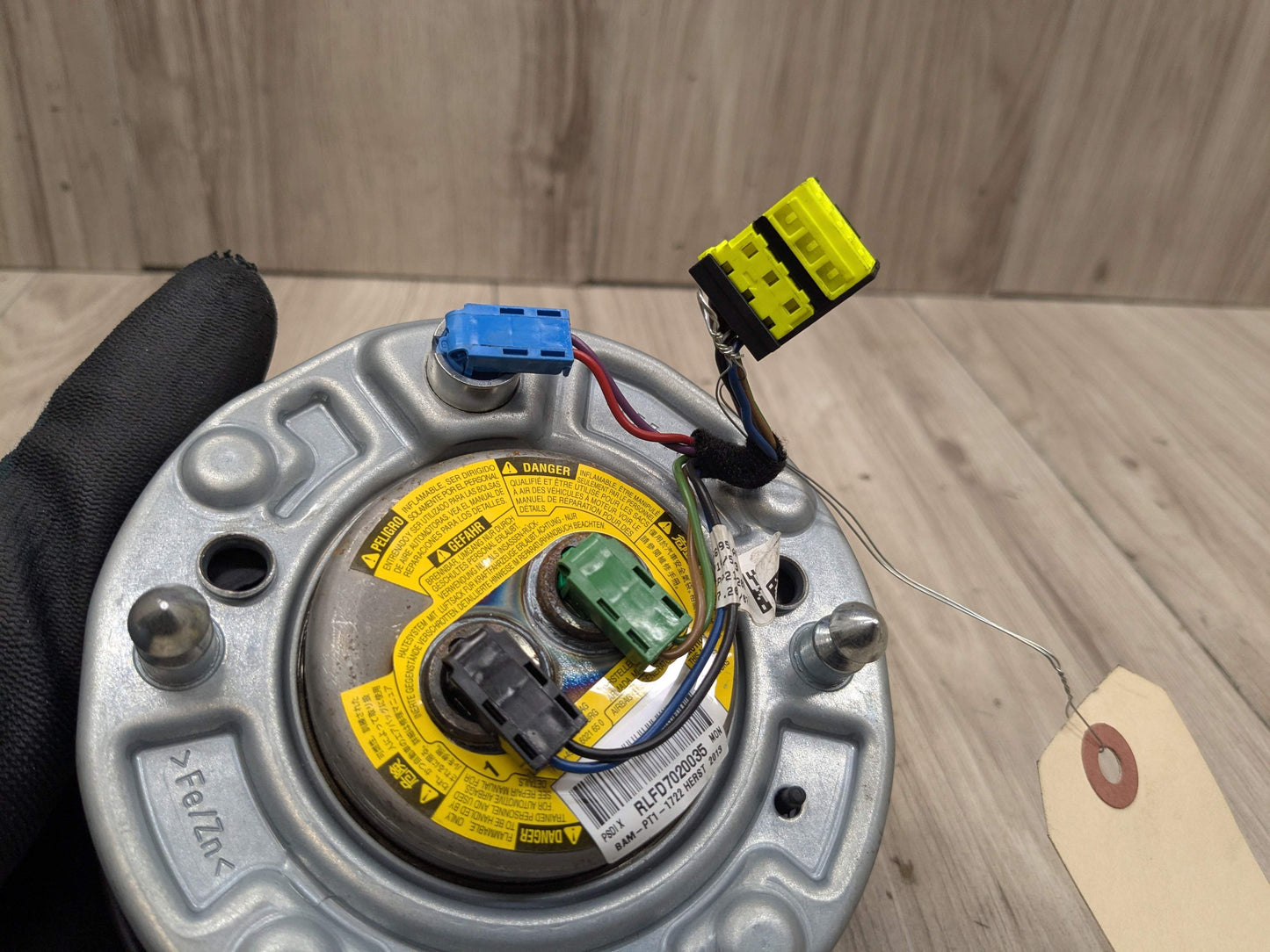 OEM BMW F10 F22 F23 F30 F32 F33 F36 335 435 Driver M SPORT Steering Wheel Airbag