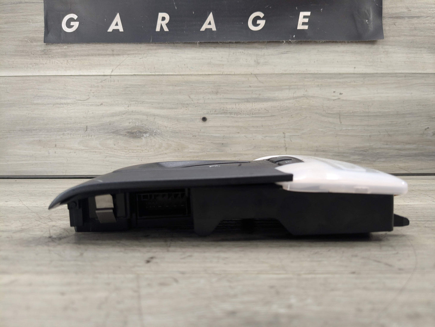 *OEM BMW F22 F30 F32 F36 F80 F82 M3 Headliner Roof Console Dome Light SOS Switch