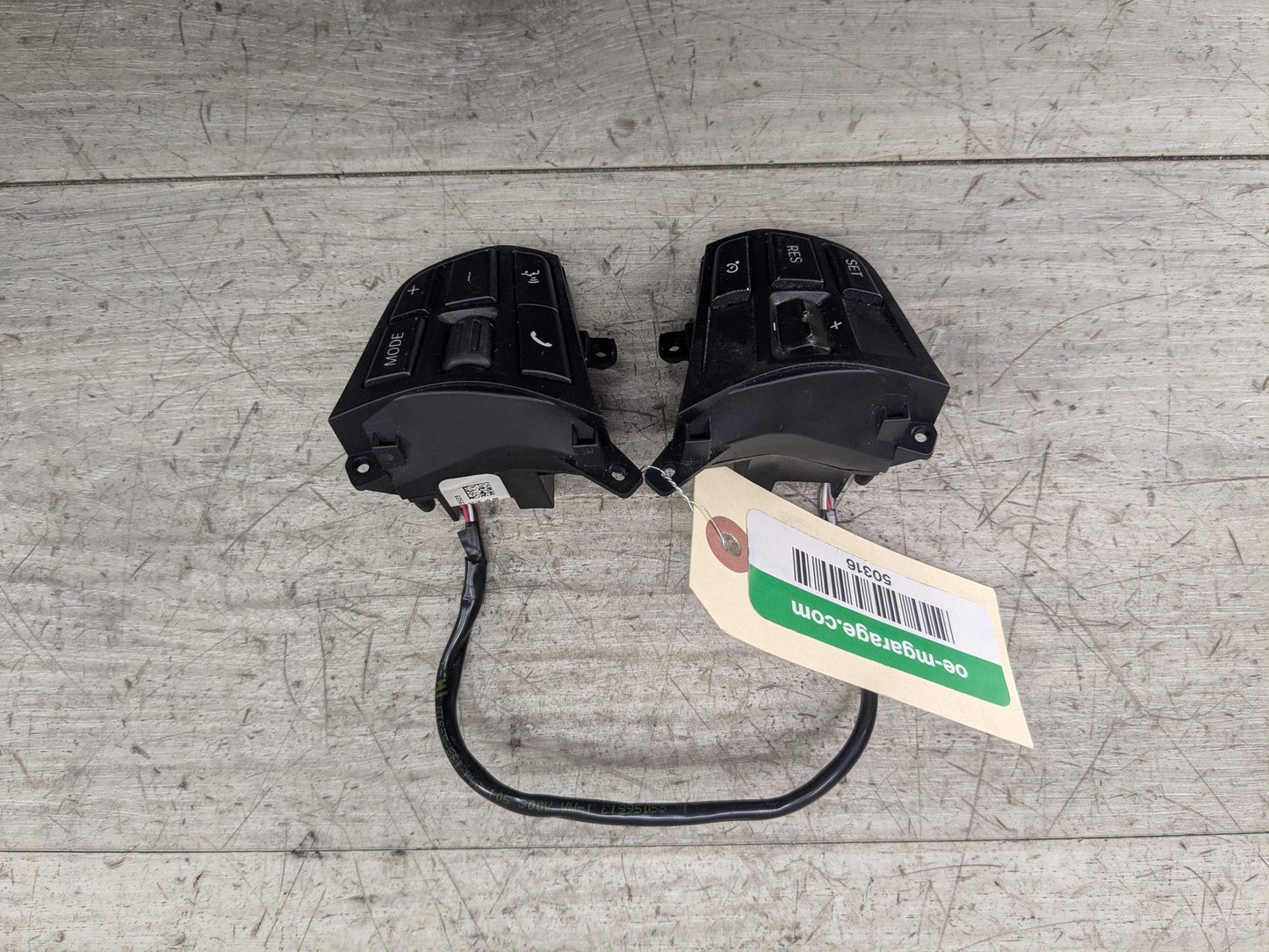 OEM BMW F22 F23 F30 F33 F32 F36 Steering Wheel Multifunction Switch Button