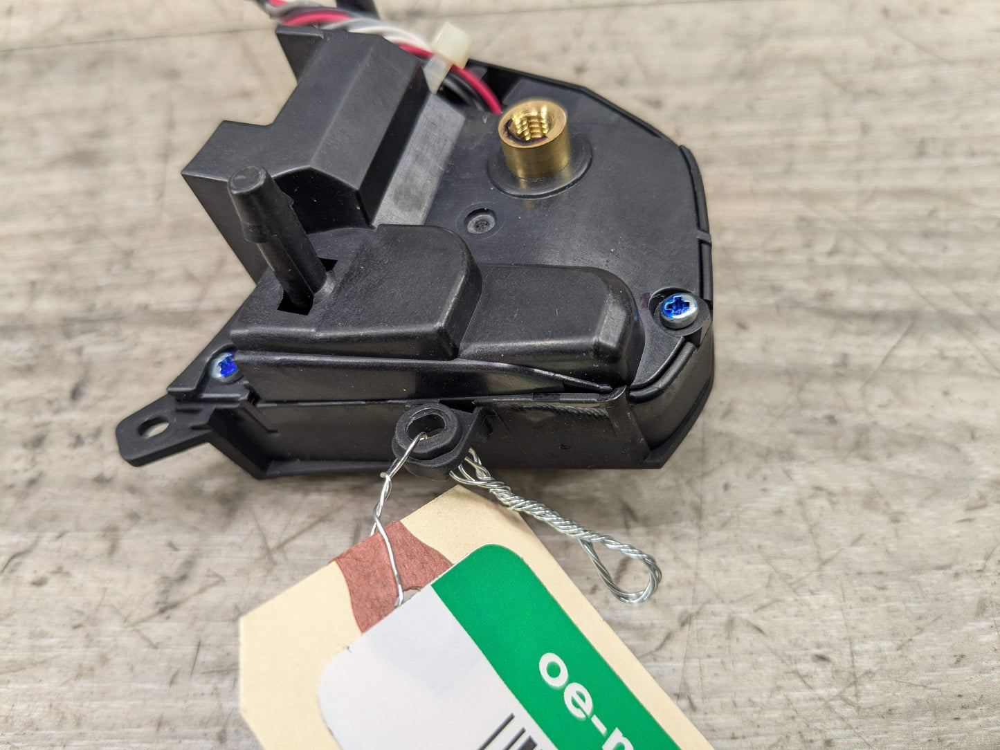 OEM BMW F22 F23 F30 F33 F32 F36 Steering Wheel Multifunction Switch Button