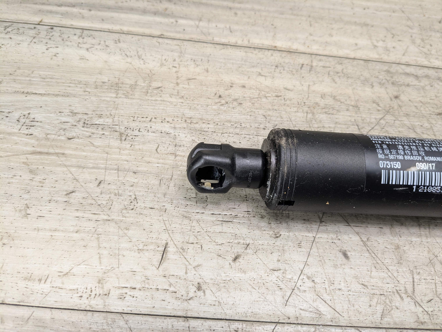 14-19 OEM BMW F34 GT 335 340 Rear Trunk Lid Left Right Shock Strut Support PAIR