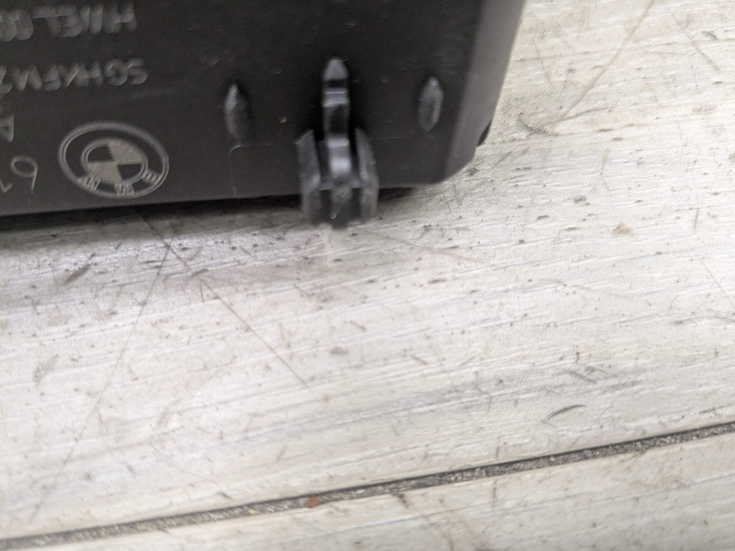 OEM BMW G01 G12 G20 G30 F90 Trunk Tailgate Decklid Function Control Module *NOTE