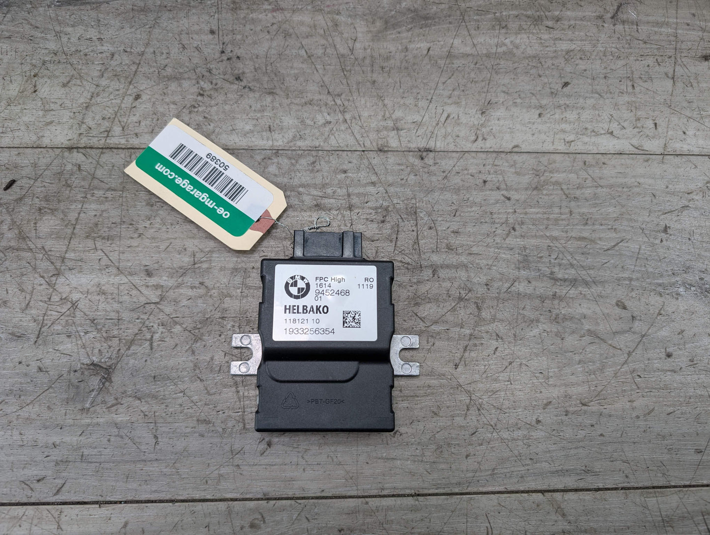 17-24 OEM BMW G01 G05 G12 G20 G22 G42 G30 G80 G82 Fuel Pump Control Module Unit