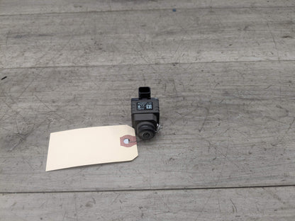 OEM BMW F90 F97 G01 G30 530 540 M550 X3 M5 Rear View Backup Trunk Reverse Camera