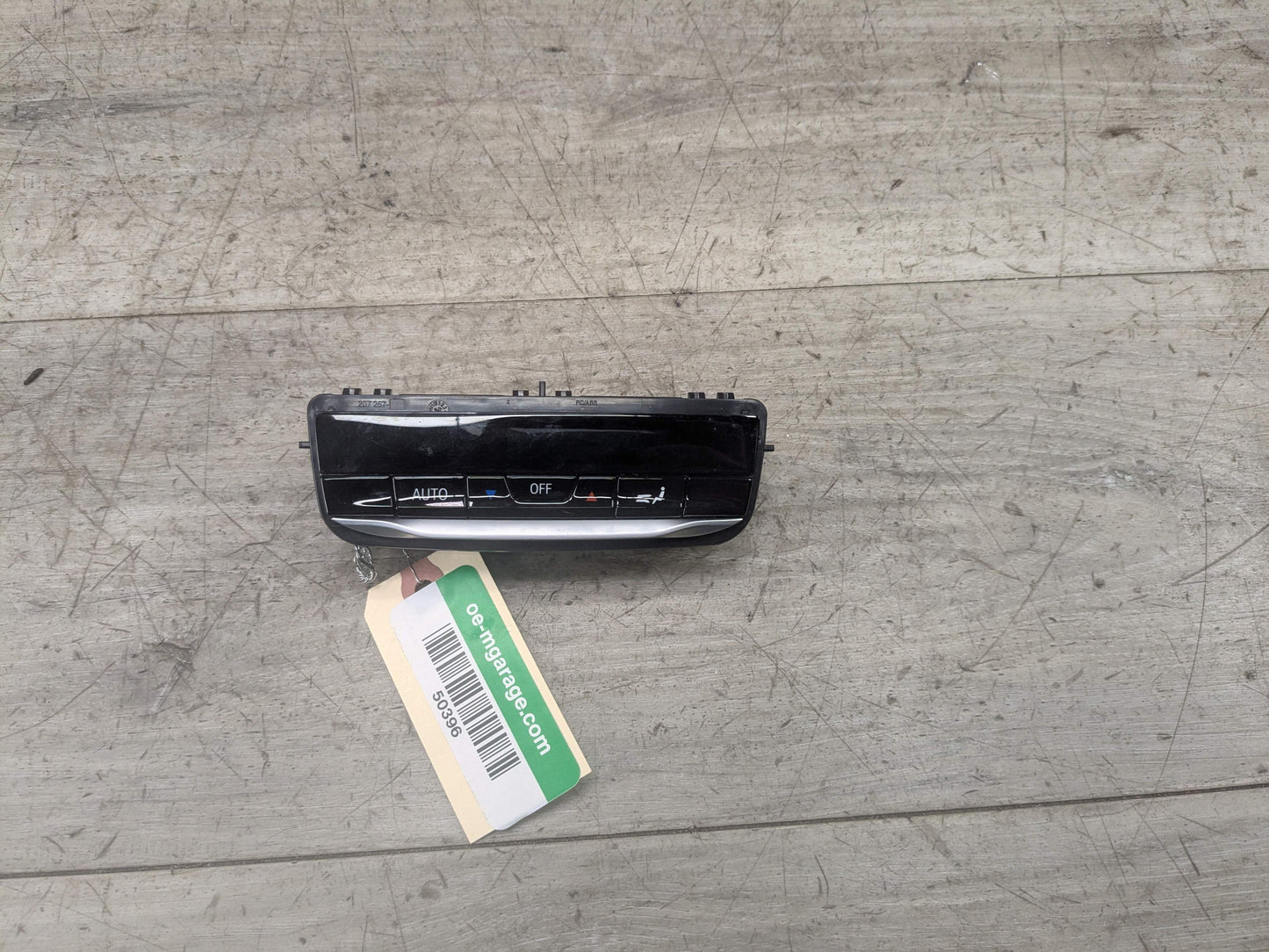 OEM BMW G01 G02 F97 F98 X3 X4 AC Rear Heater Climate Control Switch Panel