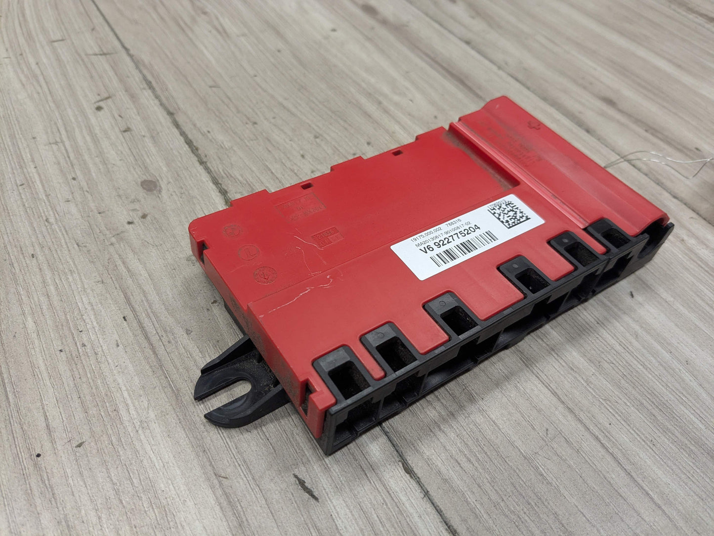 OEM BMW F22 F30 F32 F36 F80 F82 Positive Battery Distributor B+ Power Fuse Box