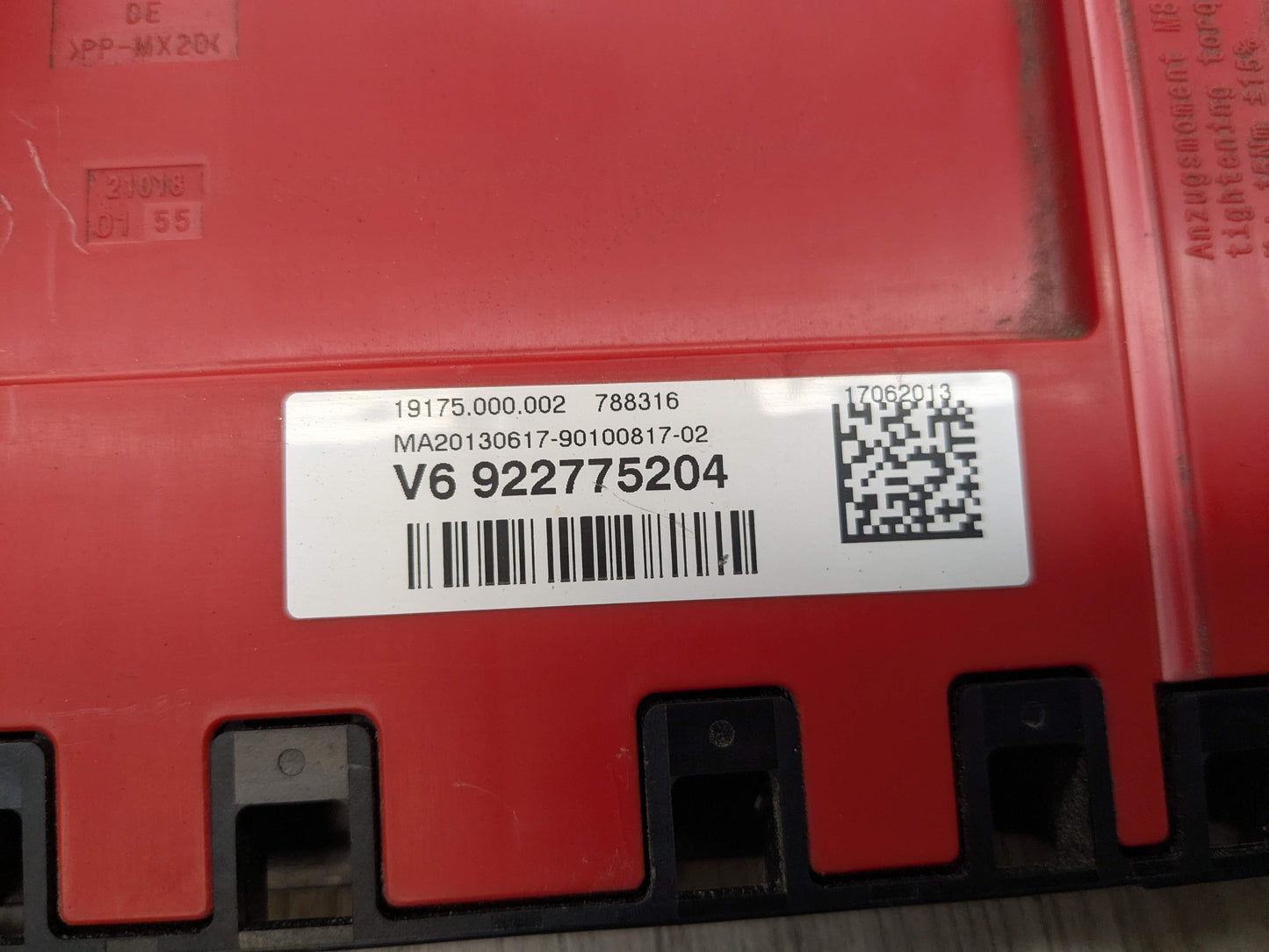 OEM BMW F22 F30 F32 F36 F80 F82 Positive Battery Distributor B+ Power Fuse Box