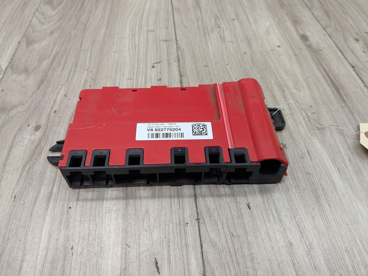 OEM BMW F22 F30 F32 F36 F80 F82 Positive Battery Distributor B+ Power Fuse Box