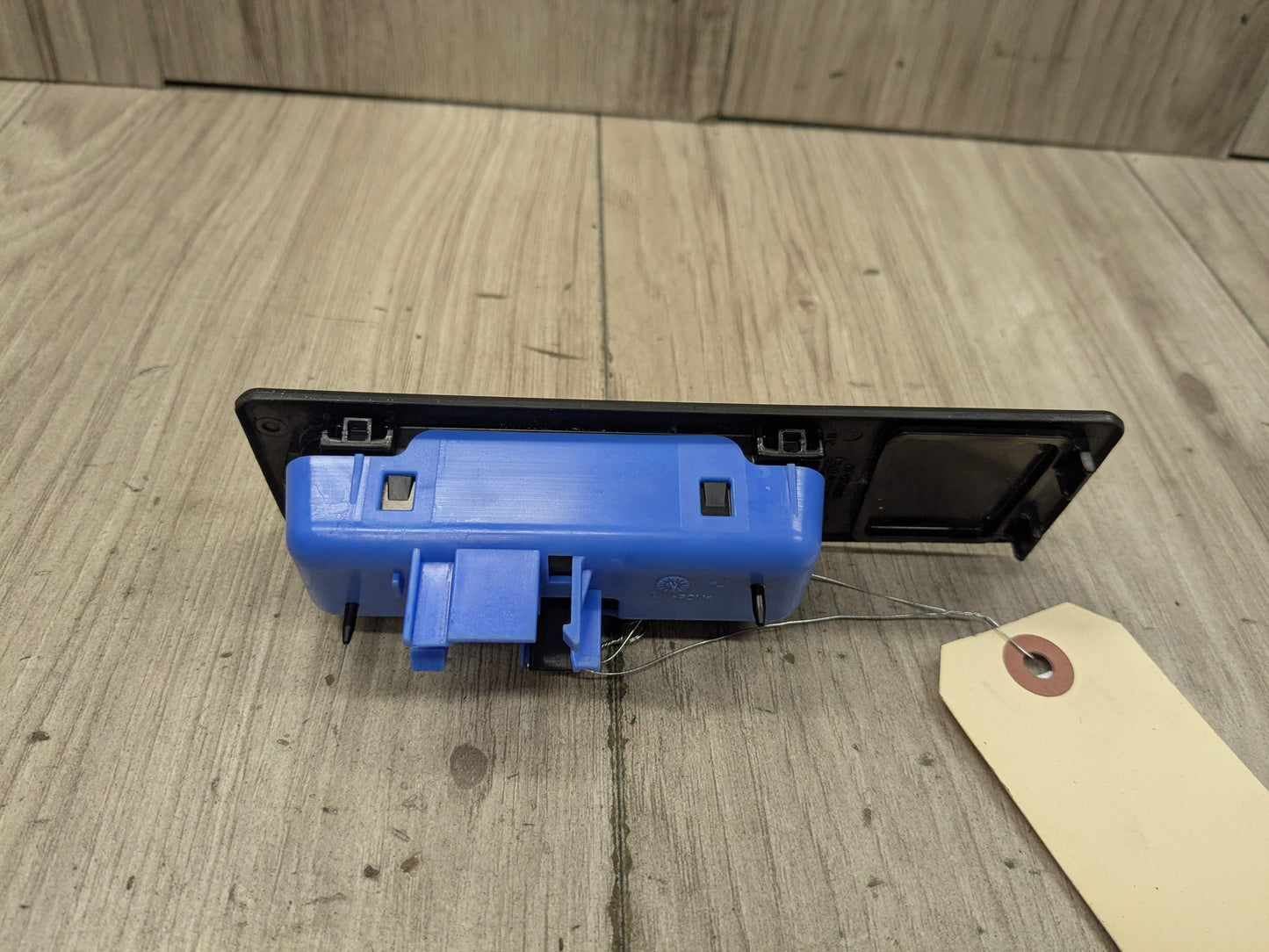 OEM BMW F22 F23 F30 F32 F36 F80 F82 F87 M3 M4 Trunk Lid Release Switch Handle