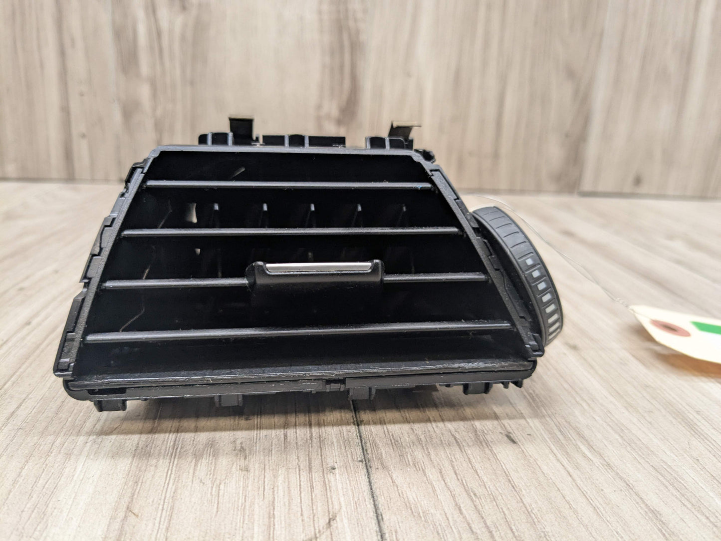 OEM BMW F30 F32 F33 F36 F80 F82 F83 M3 M4 Left Driver Dash AC Air Vent Grille