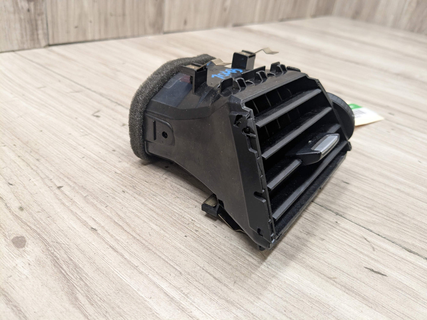OEM BMW F30 F32 F33 F36 F80 F82 F83 M3 M4 Left Driver Dash AC Air Vent Grille